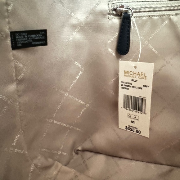 Michael Kors Gilly Large Drawstring Tote Shoulder Bag Dark Navy/Silver - Picture 8 of 12